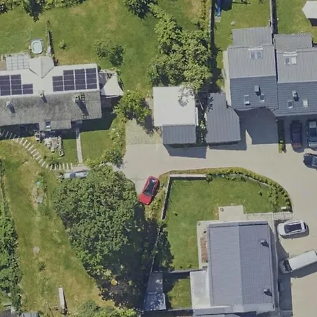 Hilltop View - 2 Bedroom House With Garden Bbq - Private Parking - 12min To Uzupis Anytime Semesterbostad Vilnius