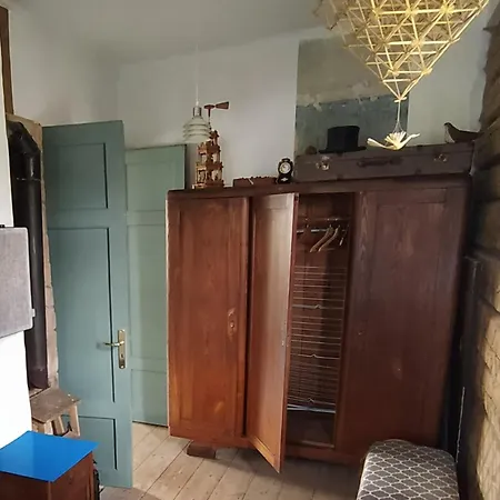 Hilltop View - 2 Bedroom House With Garden Bbq - Private Parking - 12min To Uzupis Anytime וילנה