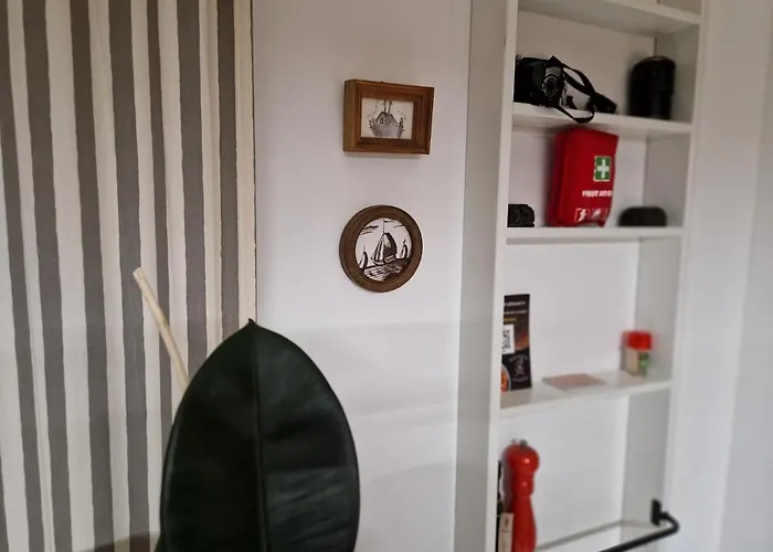 Hilltop View - 2 Bedroom House With Garden Bbq - Private Parking - 12min To Uzupis Anytime בית נופש *