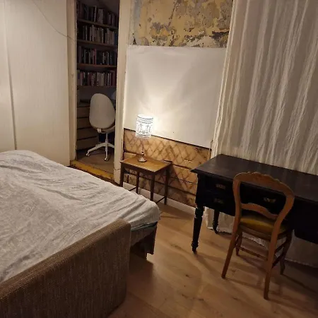 度假居 Hilltop View - 2 Bedroom House With Garden Bbq - Private Parking - 12min To Uzupis Anytime 维尔纽斯