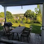 Hilltop View - 2 Bedroom House With Garden Bbq - Private Parking - 12min To Uzupis Anytime Semesterbostad *