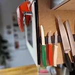 Hilltop View - 2 Bedroom House With Garden Bbq - Private Parking - 12min To Uzupis Anytime Semesterbostad Vilnius