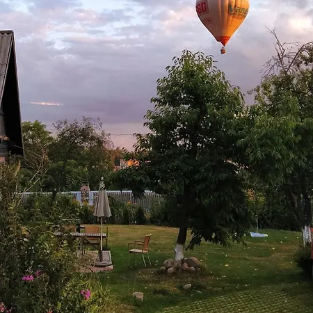 Hilltop View - 2 Bedroom House With Garden Bbq - Private Parking - 12min To Uzupis Anytime *